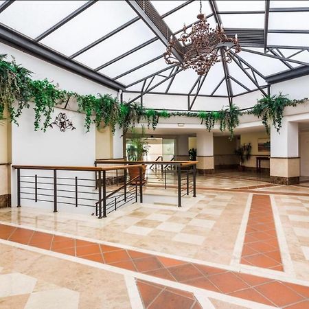 Appartamento Terrazas De Banus Marbella Esterno foto