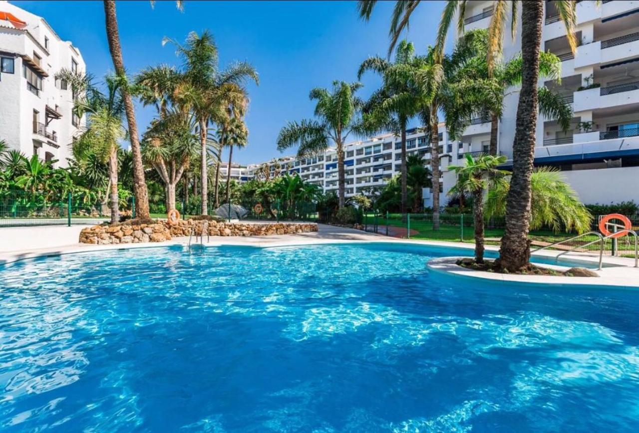 Appartamento Terrazas De Banus Marbella Esterno foto