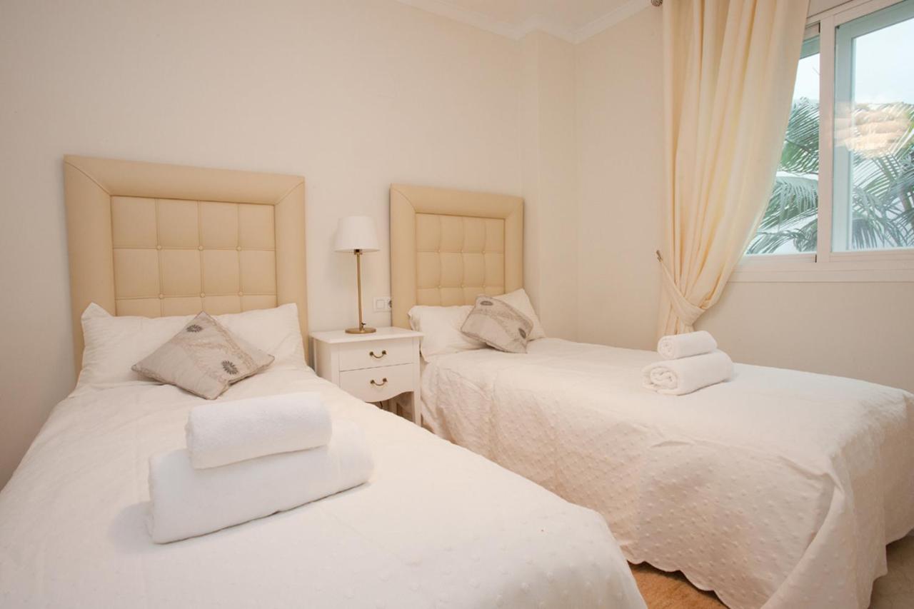 Appartamento Terrazas De Banus Marbella Esterno foto
