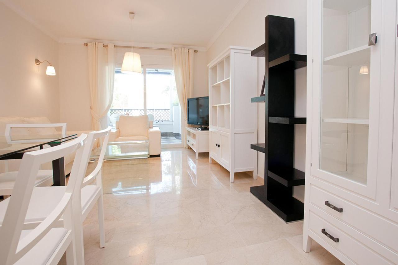 Appartamento Terrazas De Banus Marbella Esterno foto